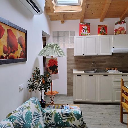 Casa Vacanza L'Ulivo Albenga Exteriör bild